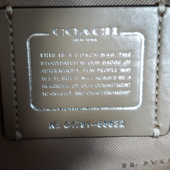 Coach leather bag - Picture 6 of 11